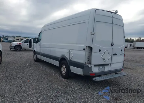 2012 Mercedes-Benz Sprinter 2500 High Roof из США, поврежденный, VIN WD3PE8CB4C5613221